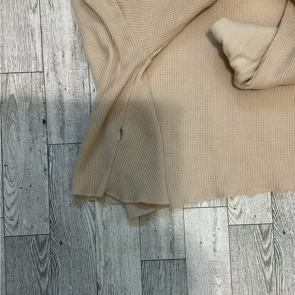 Rugrats Crop Top - Picture 3 of 3